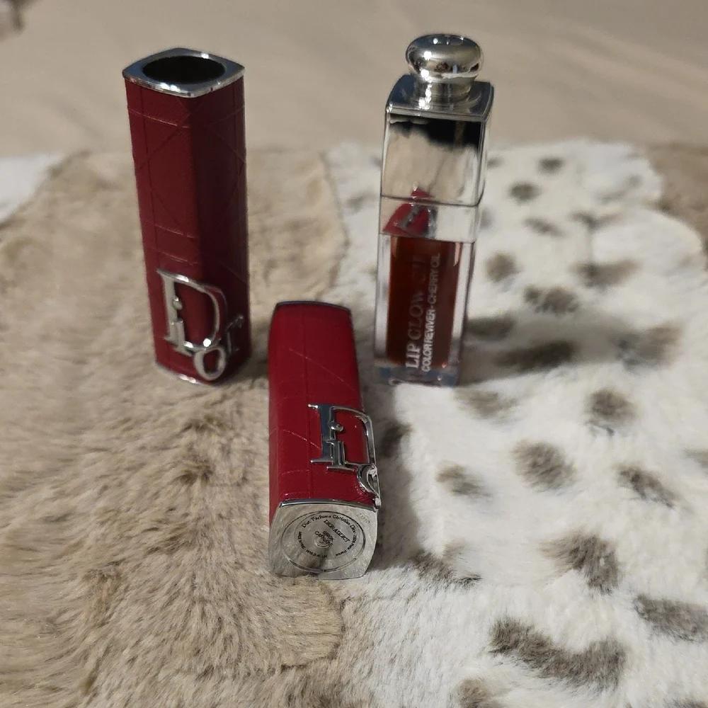Dior Lipstick Case in Bold Red With The Dior Addict Lip Glow Oil - Picture 1 of 6